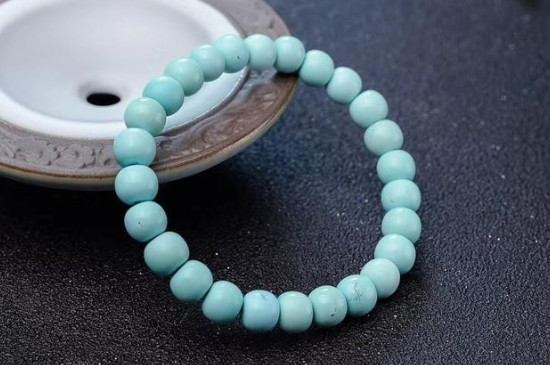 綠松石如何保養(yǎng)和清洗