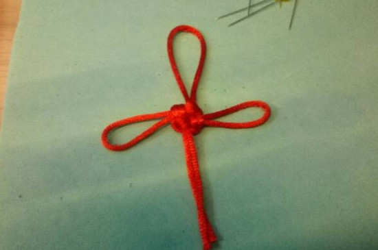 平安扣吊墜怎么系繩子