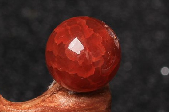 紅瑪瑙是什么材質(zhì)
