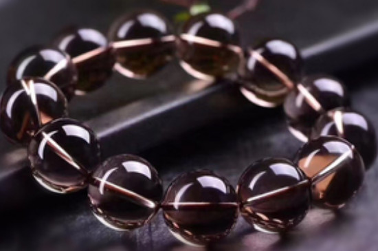 煙晶石的作用與寓意