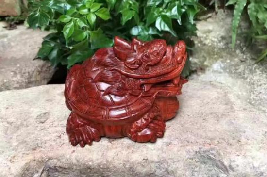 小葉紫檀包漿后看得到棕眼么