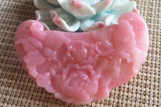 粉澳寶會(huì)越戴越潤(rùn)嗎