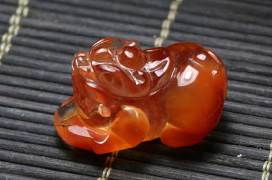 紅兔毛可以戴著睡覺嗎