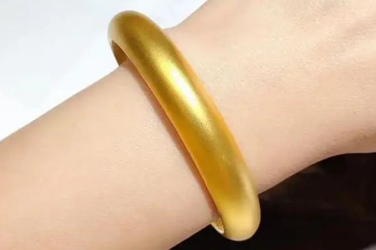 古法金手鐲有小坑如何修復(fù)