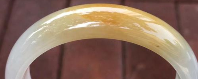 和田玉跟的翡翠玉的區(qū)別