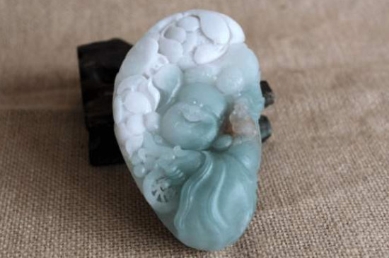 獨(dú)山玉可以放在水里養(yǎng)嗎