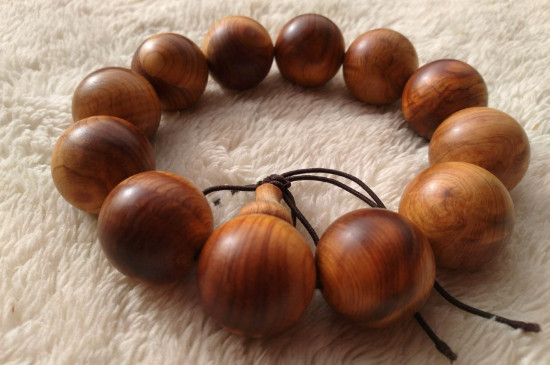 崖柏手串有什么功效