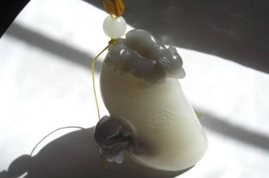昆侖玉怎么形成的