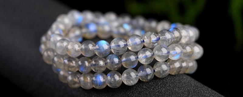 拉長石的功效與作用佩戴禁忌