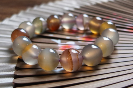 玉髓隱晶質結構什么意思