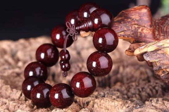 金星紫檀和小葉紫檀的區(qū)別