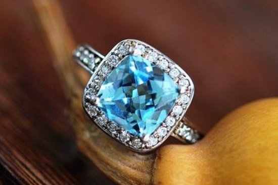 托帕石可以戴著洗澡嗎