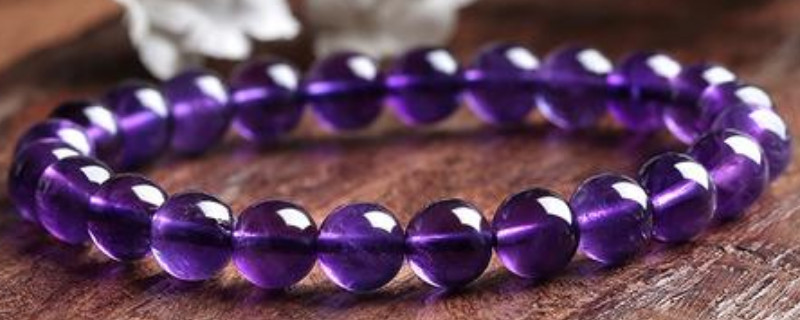 戴水晶手鏈有什么忌諱