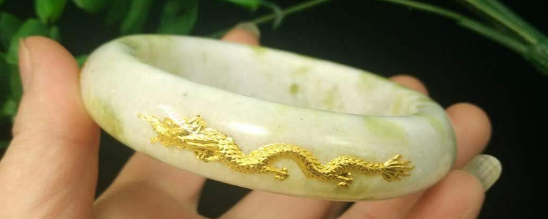 藍(lán)田玉的特征是什么?