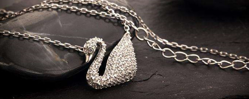 施華洛世奇的鉆是什么材質(zhì)