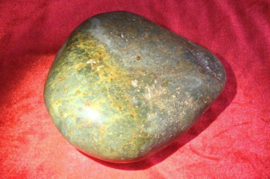 貓眼石的功效與禁忌，戴貓眼石的禁忌