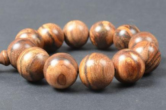 花奇楠是沉香嗎