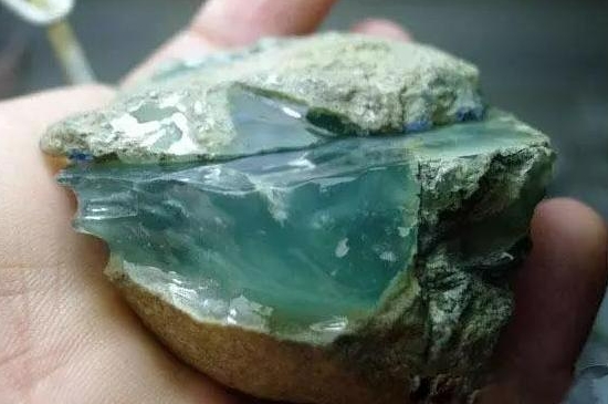 秀玉跟翡翠的區(qū)別