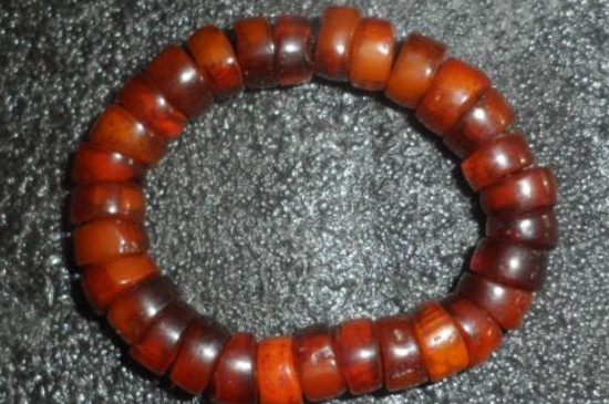 老蠟手串的功效與作用