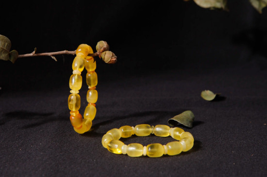 琥珀手串的功效與作用