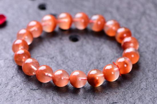 紅發(fā)晶和紅兔毛區(qū)別