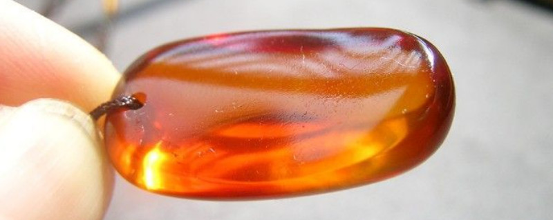 血珀的功效與作用佩戴禁忌