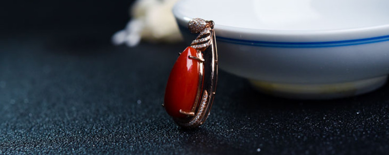 紅珊瑚怎么鑒定真假