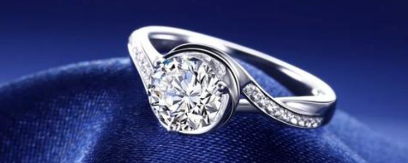 鉑金與k金的區(qū)別