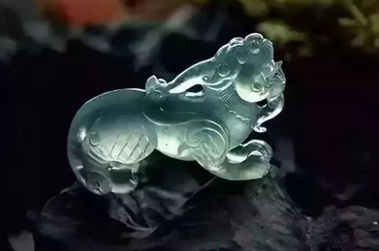 金蟾和貔貅哪個好