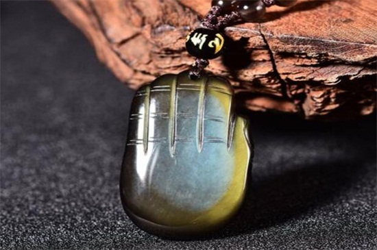 黑曜石適合什么生肖人