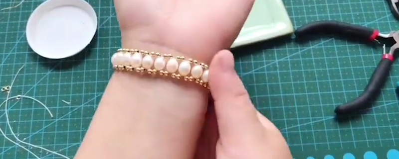 珍珠在燈光下怎么看真假
