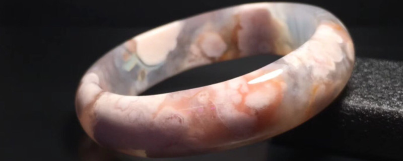 鑒別櫻花瑪瑙最簡(jiǎn)單方法