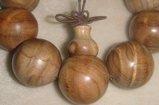 如何鑒別金絲楠木手串