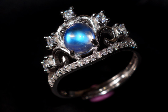 月光石的價(jià)格