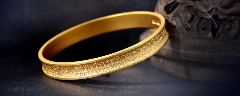 金鐲子有劃痕掉克數(shù)嗎