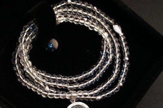 女人戴白水晶的好處