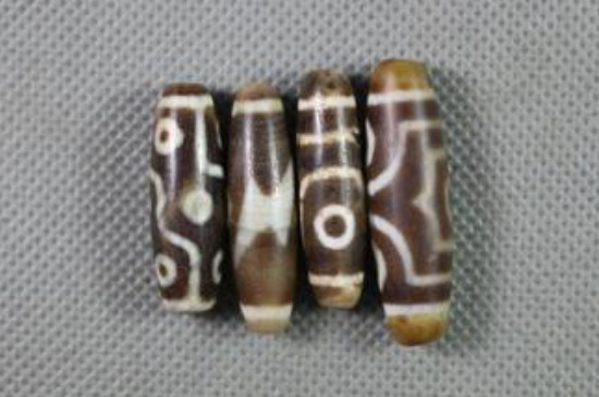 真天珠與假天珠風化紋有什么不一樣