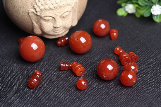南紅瑪瑙有什么作用