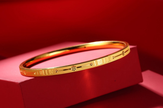 20克的手鐲實(shí)心顯細(xì)嗎