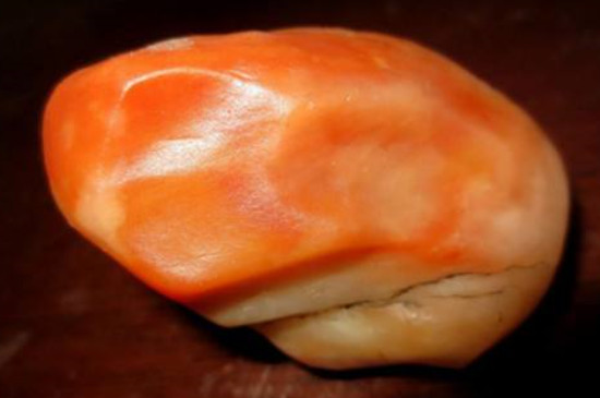 金絲玉和玉髓哪種材質(zhì)比較好