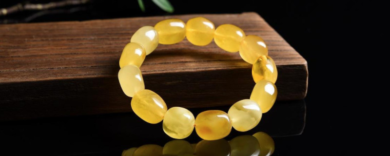 蜜蠟打紫光燈怎樣辨別真假