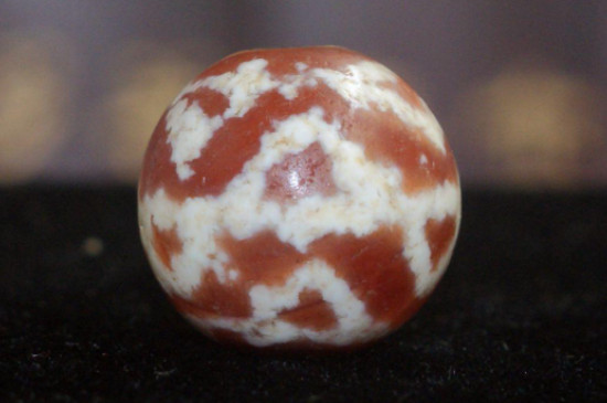 紅玉髓會變色嗎