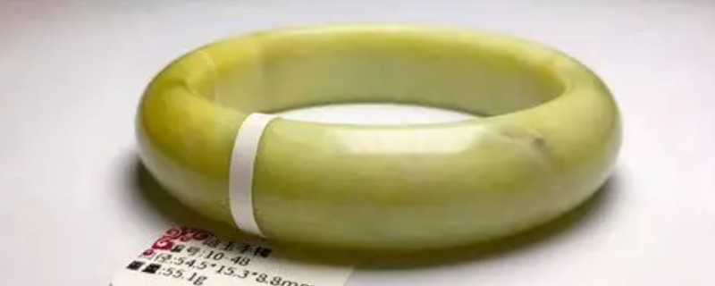 岫玉手鐲戴哪只手