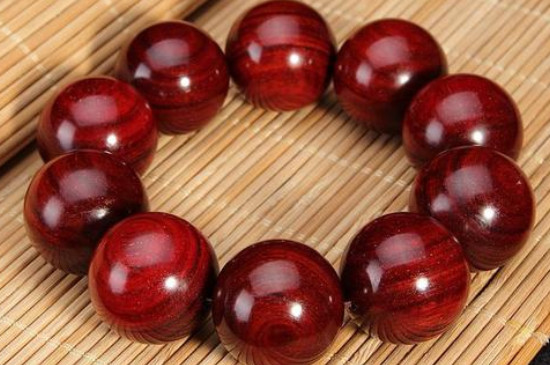 小葉紫檀手串有香味嗎