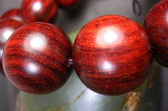 小葉紫檀等級劃分及紋理