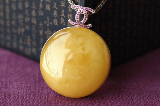 火燒蜜蠟怎么辨別真假