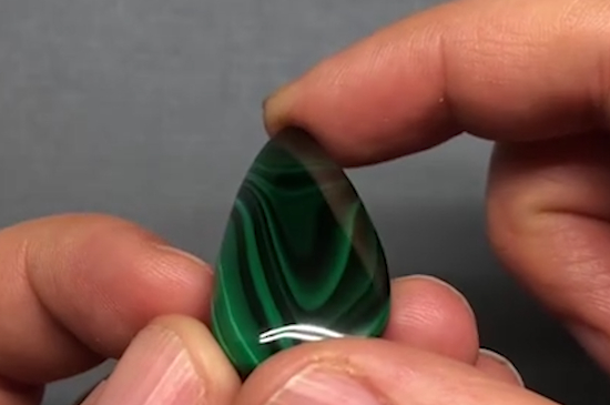 孔雀石的作用與好處