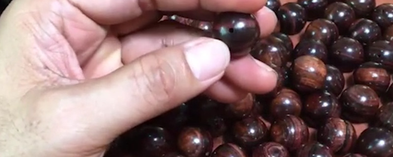 海南黃花梨手串有香味嗎