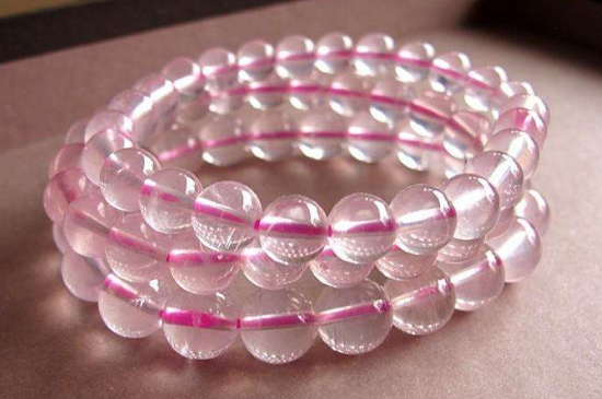 太陽(yáng)石能和粉水晶一起戴嗎