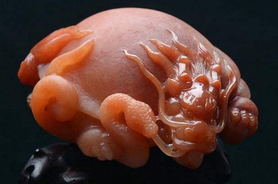 龍龜適合什么屬相人，適合佩戴龍龜屬相的人